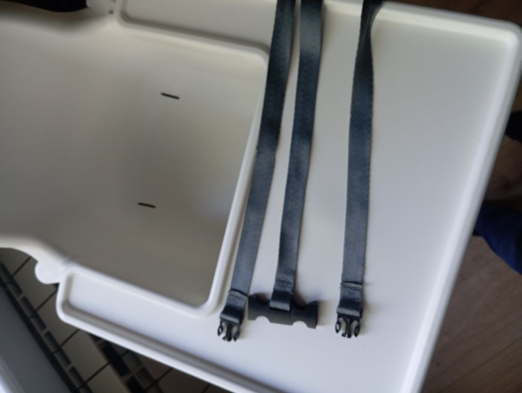 Krzesełko antilop Ikea z pasami