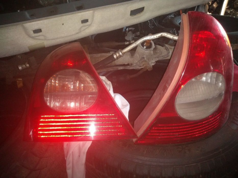 Lampa Tył Tylna Lewa Renault Clio II Lift 2002r. Europa Kpl