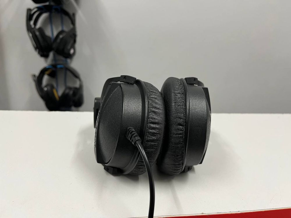 Навушники Beyerdynamic DT 770 Pro