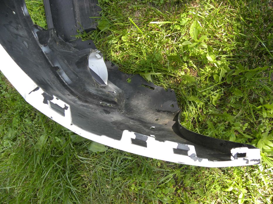 бампер пер., зад., Renault Sandero Stepway