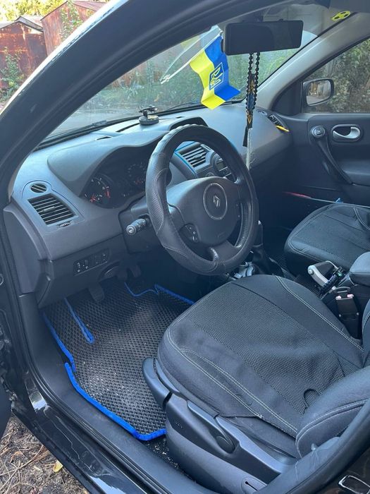Продам Renault Megane 2008