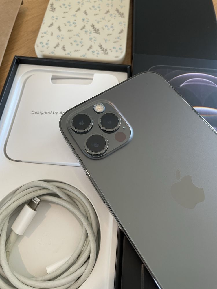 Iphone 12 Pro Graphite 128GB perfekcyjny stan, zestaw szklo etui kabel
