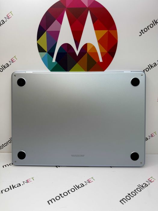 MacBook Air 13,6 M4 10CPU/8CPU 16RAM 256SSD Sky Blue MDM
