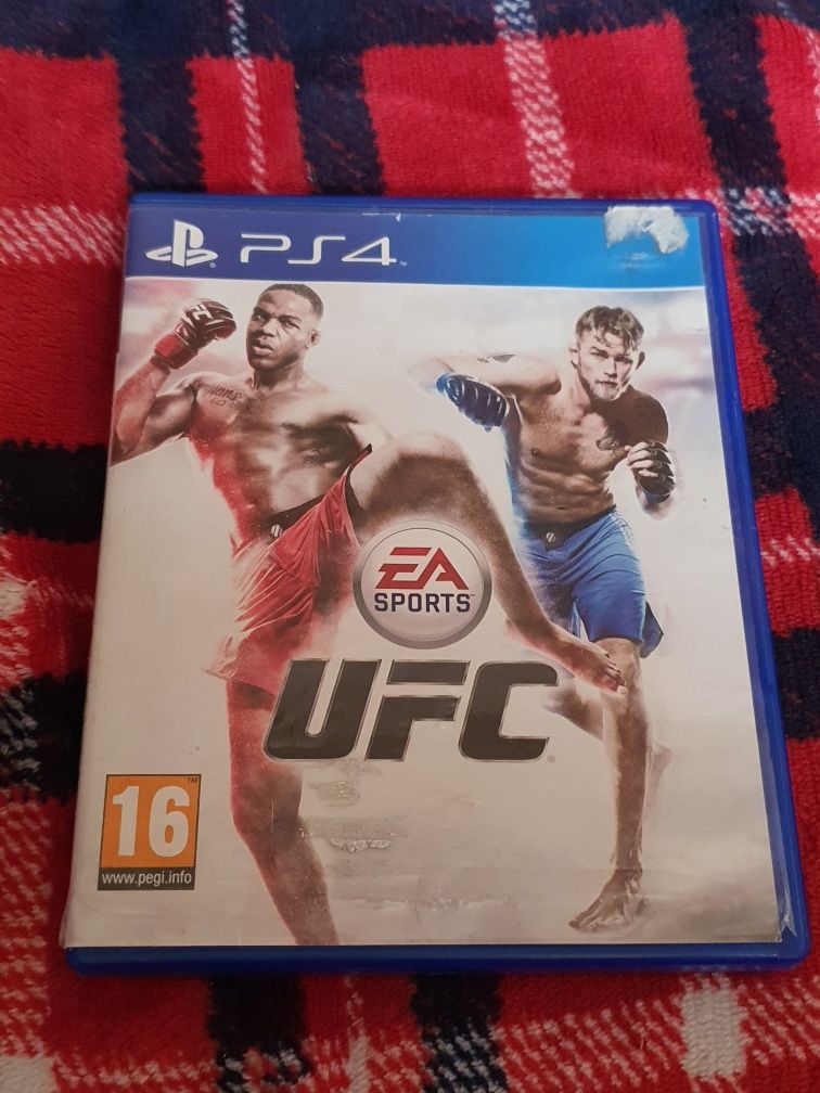 Gra na Playstation 4,5 UFC super stan