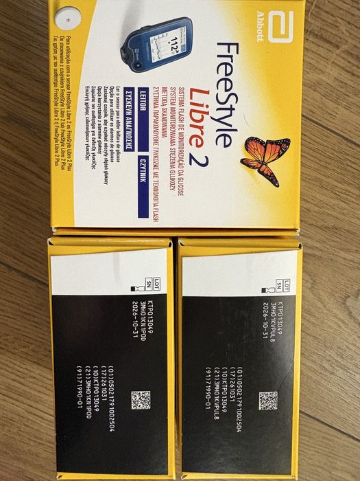 Czytnik Freestyle Libre 2 + sensory. Cena za kpl