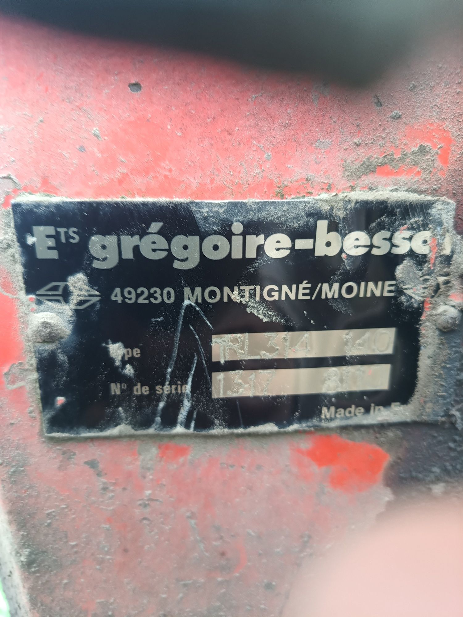 Pług gregoire-beson 3+1