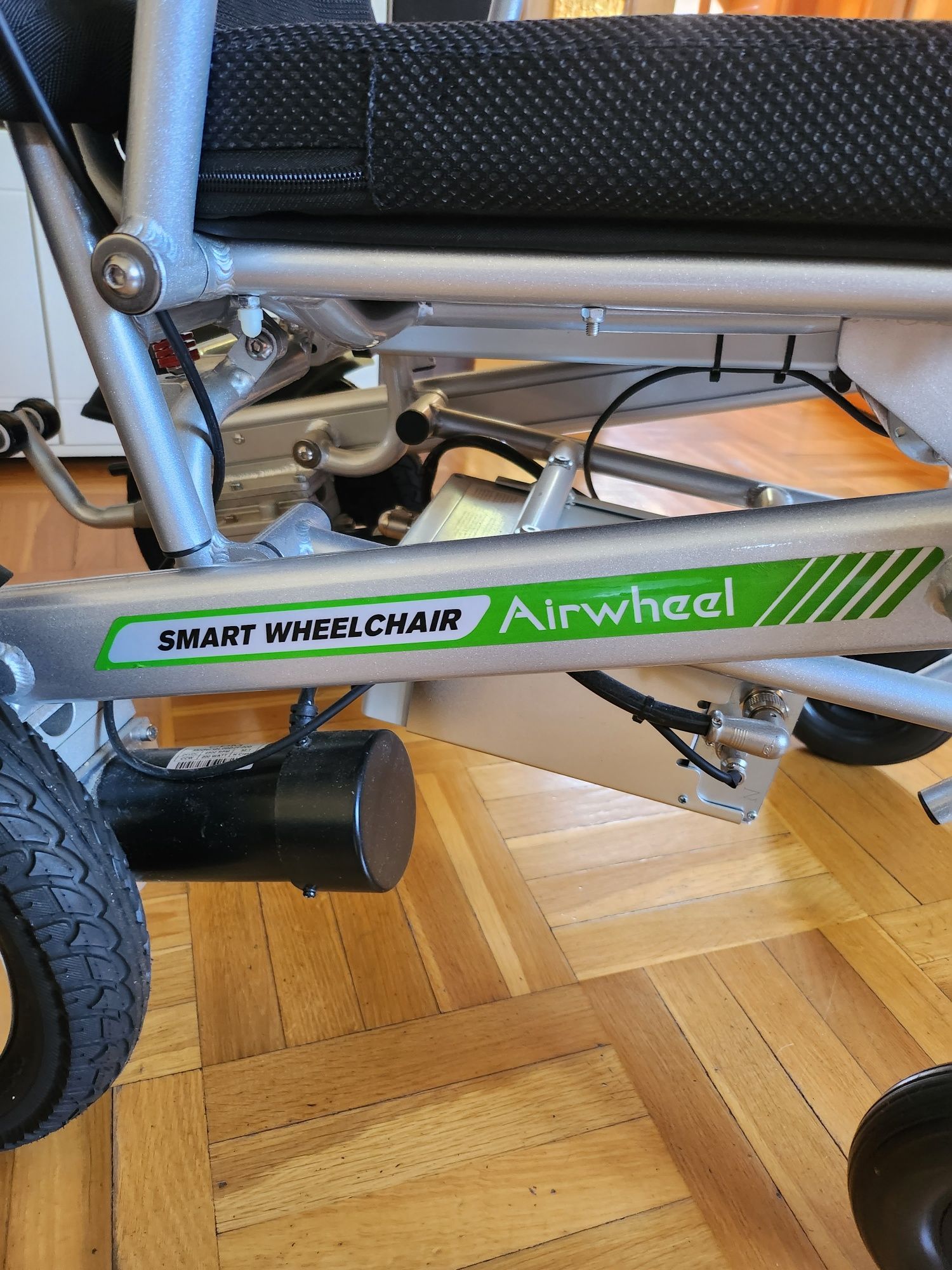 Wózek inwalidzki elektryczny Airwheel H3T