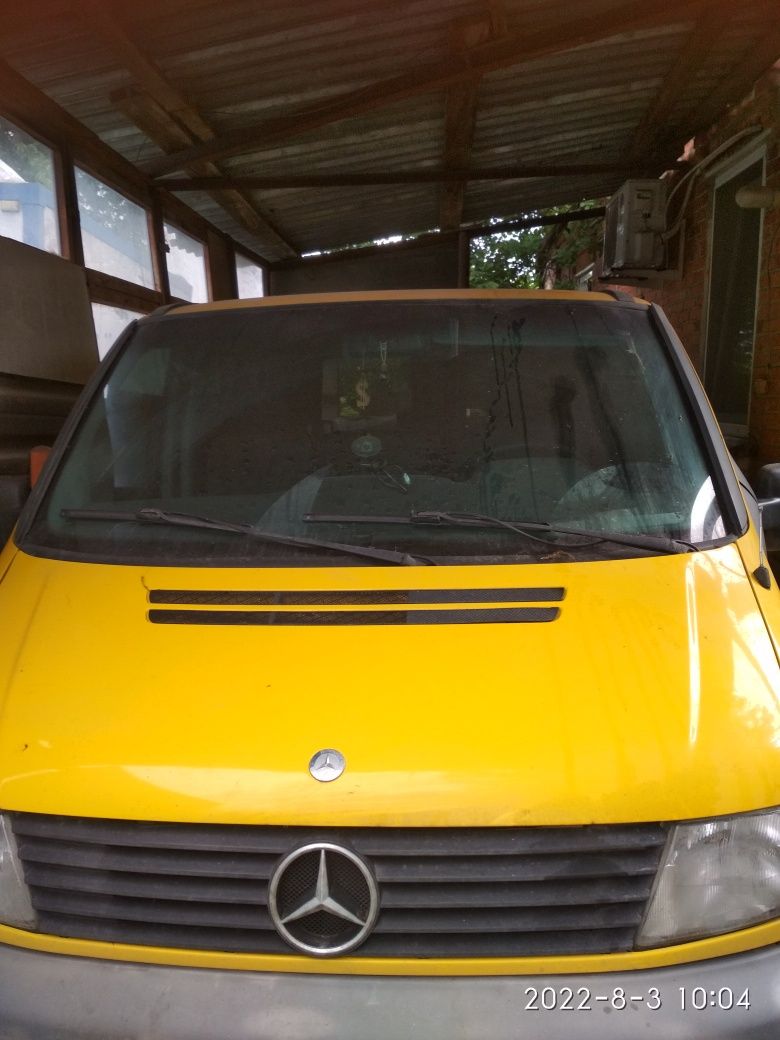 Мерседес Vito 108