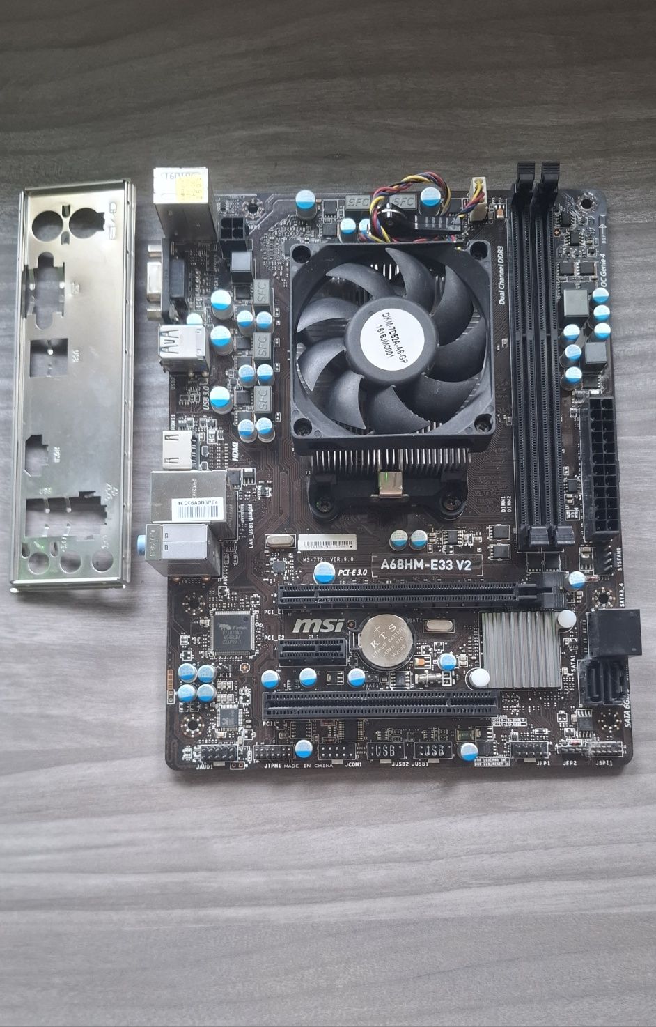 Płyta główna MSI A68HM-E33 V2 + AMD A8 7600 + Chłodzenie Sprawne