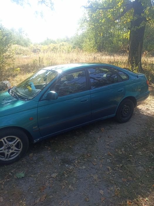 Продам Toyota Carina e