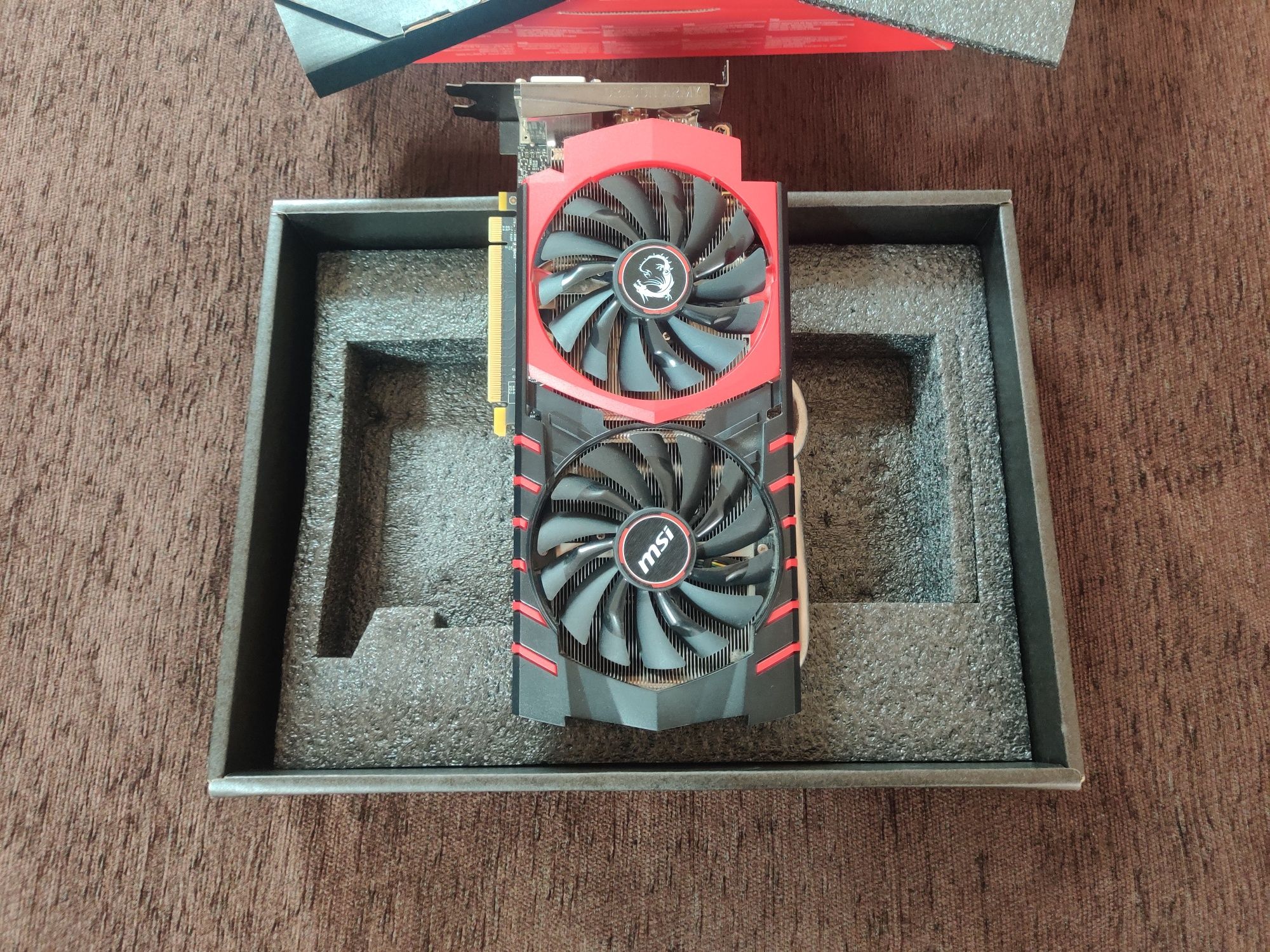 Placa Gráfica MSI GTX 970 Gaming 4GB (OC TWIN FROZR V)