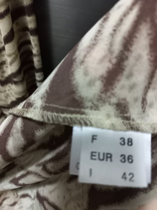 Camiseiro novo com efeito leopardo