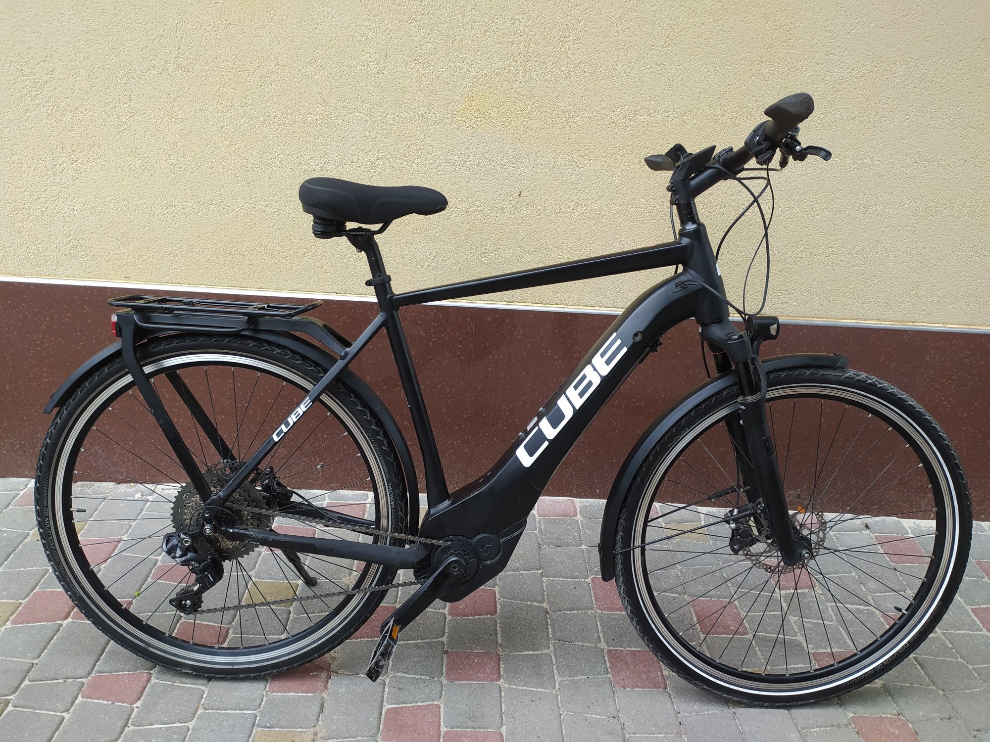Велосипед Cube kathmandu 2019 на Shimano XT + Зарядне!