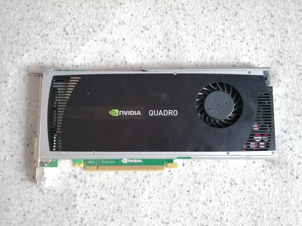 Karta graficzna NVIDIA quadro 4000