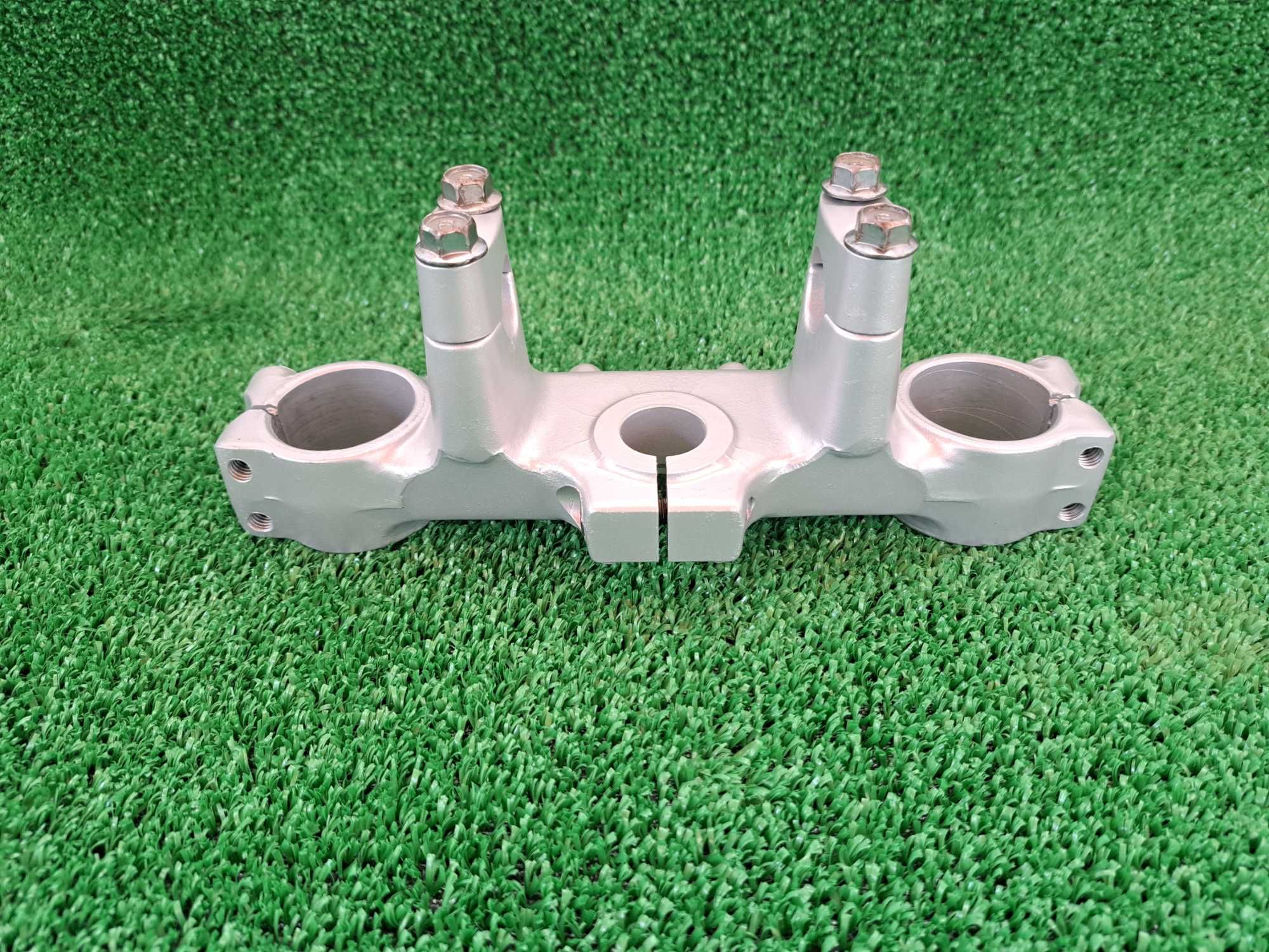 Peças DTR 125 ( mesa superior de direção)