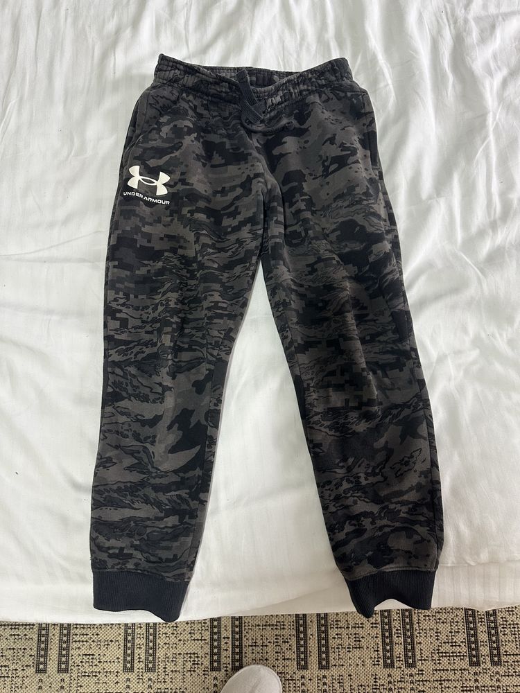 Костюм Under Armour H&m