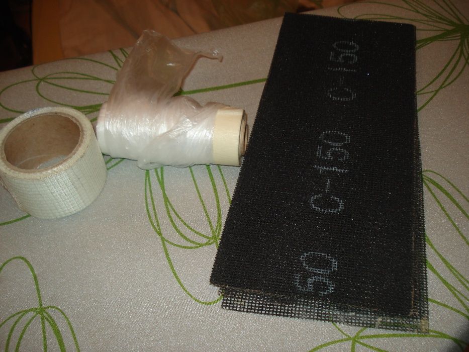 Продам сетку абразивную,самокл для ремонта потолка, короб для кабеля