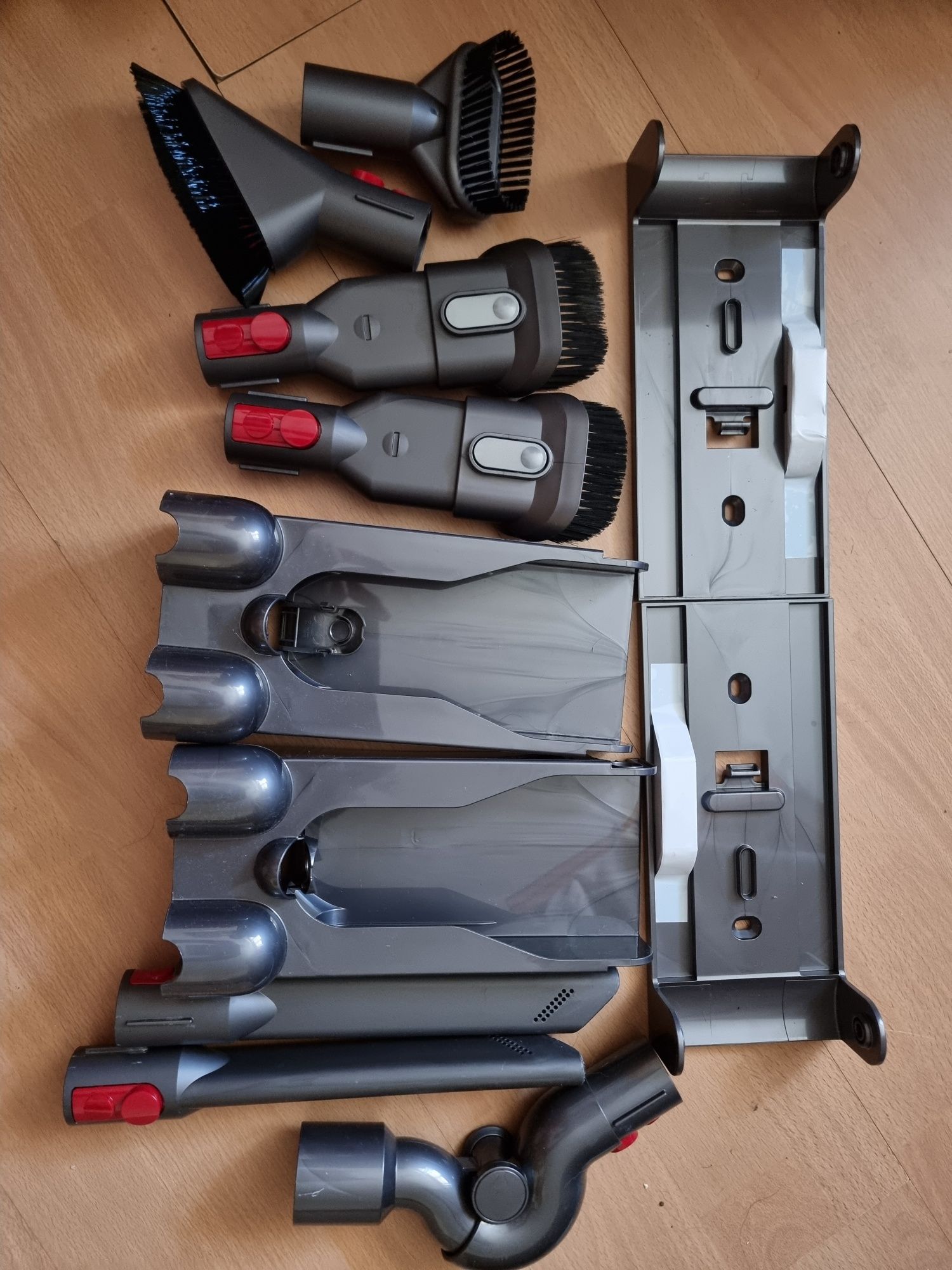 Пылесос  Dyson V11-V15 фильтра ,запчасти .