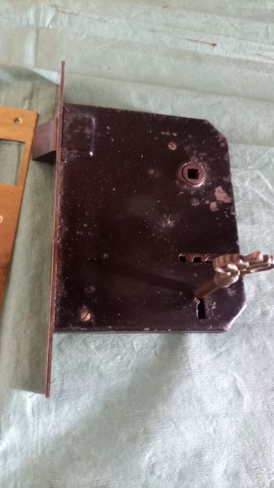 Fechadura de porta de interior