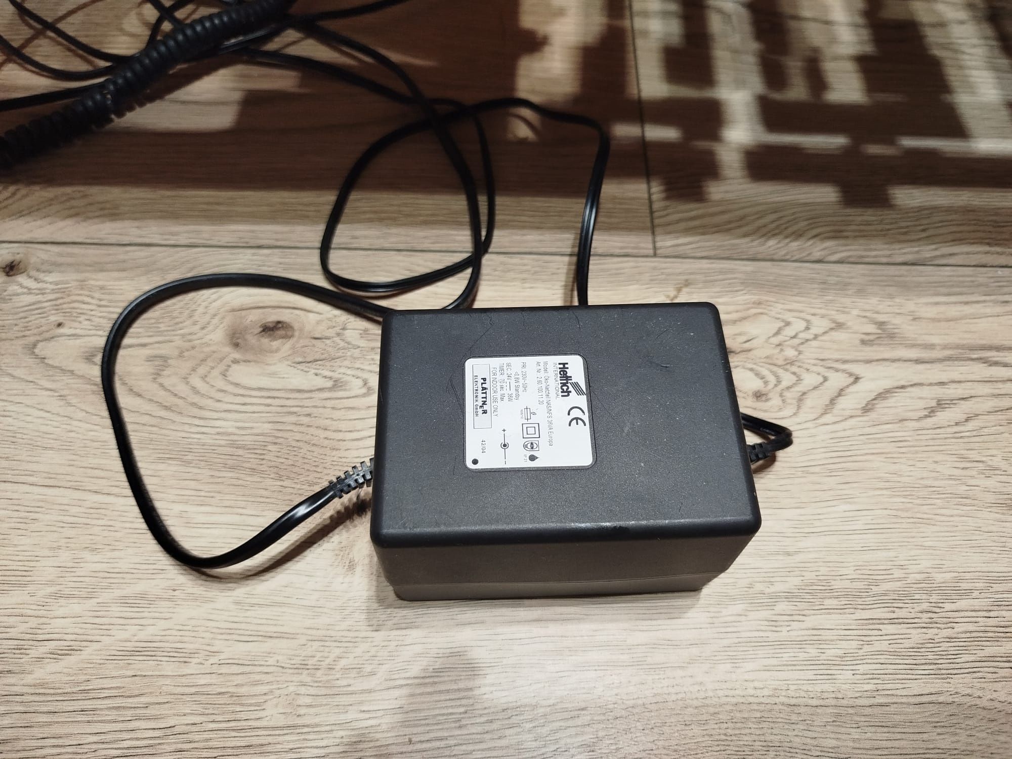 Łóżko rehabilitacyjne + stelaż elektrycznie regulowany + materac