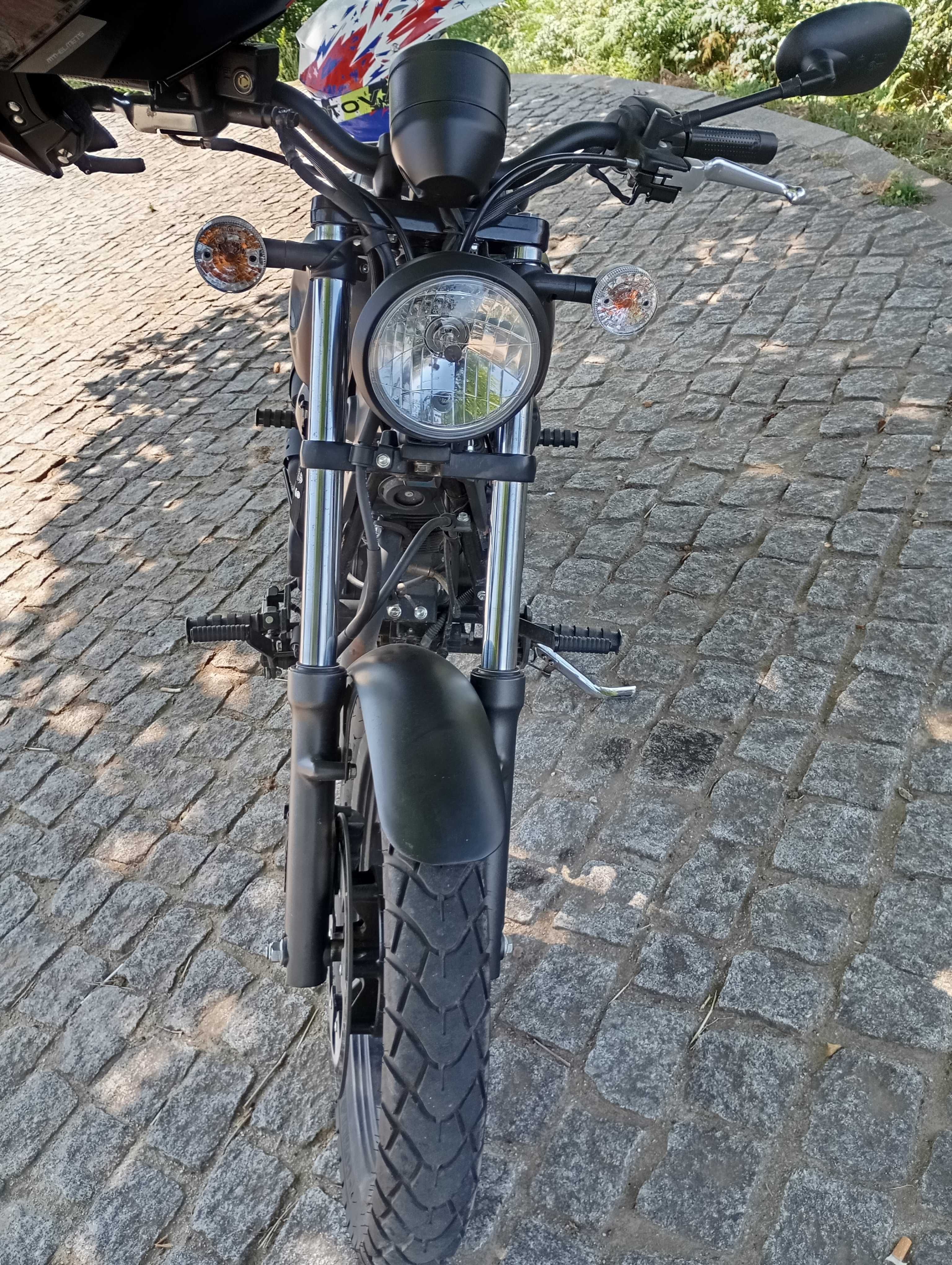 Troco por outro tipo de mota