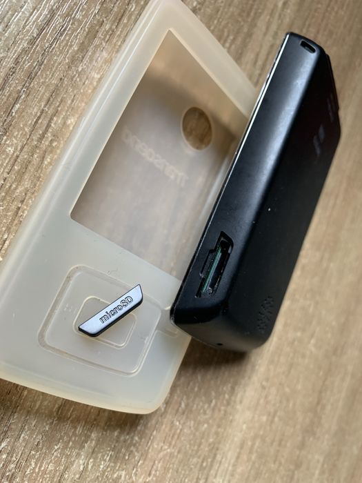 Продам transcend mp870