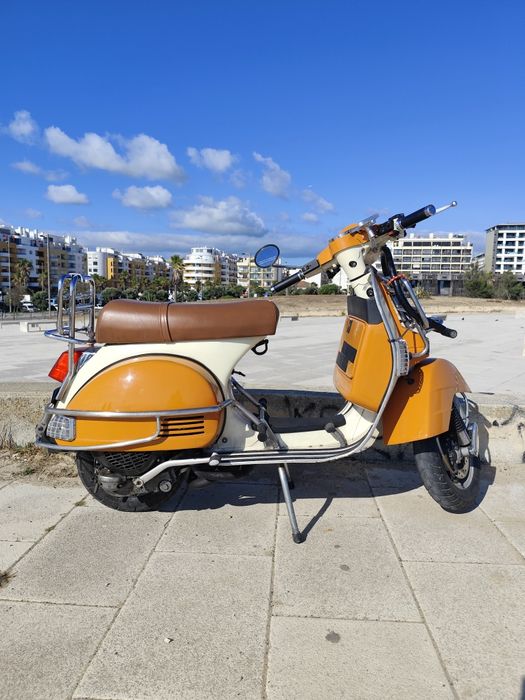 Alugo para montra Vespa lml 125