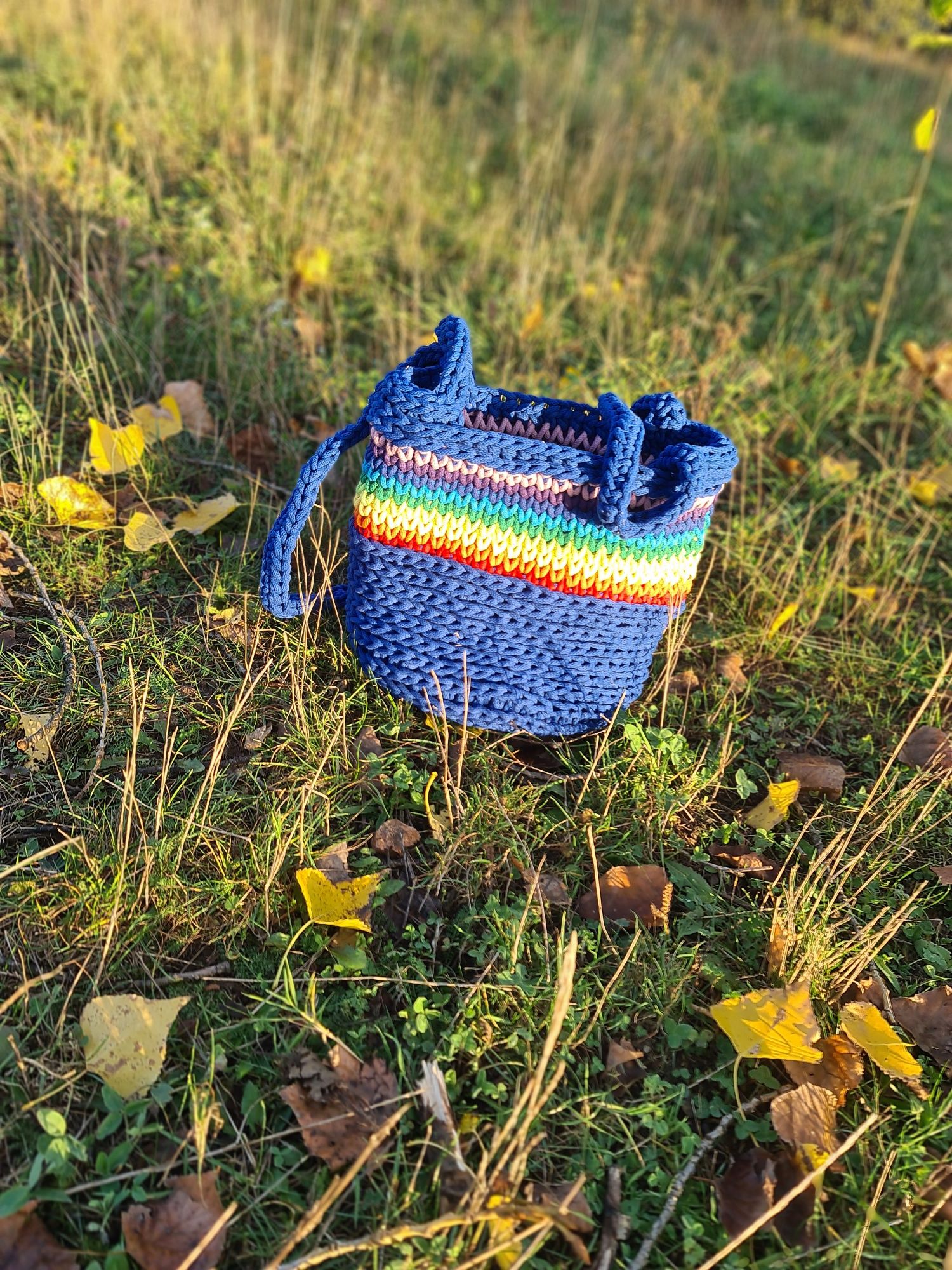 Ręcznie robiona torebka ze sznurka RainbowBlueBag