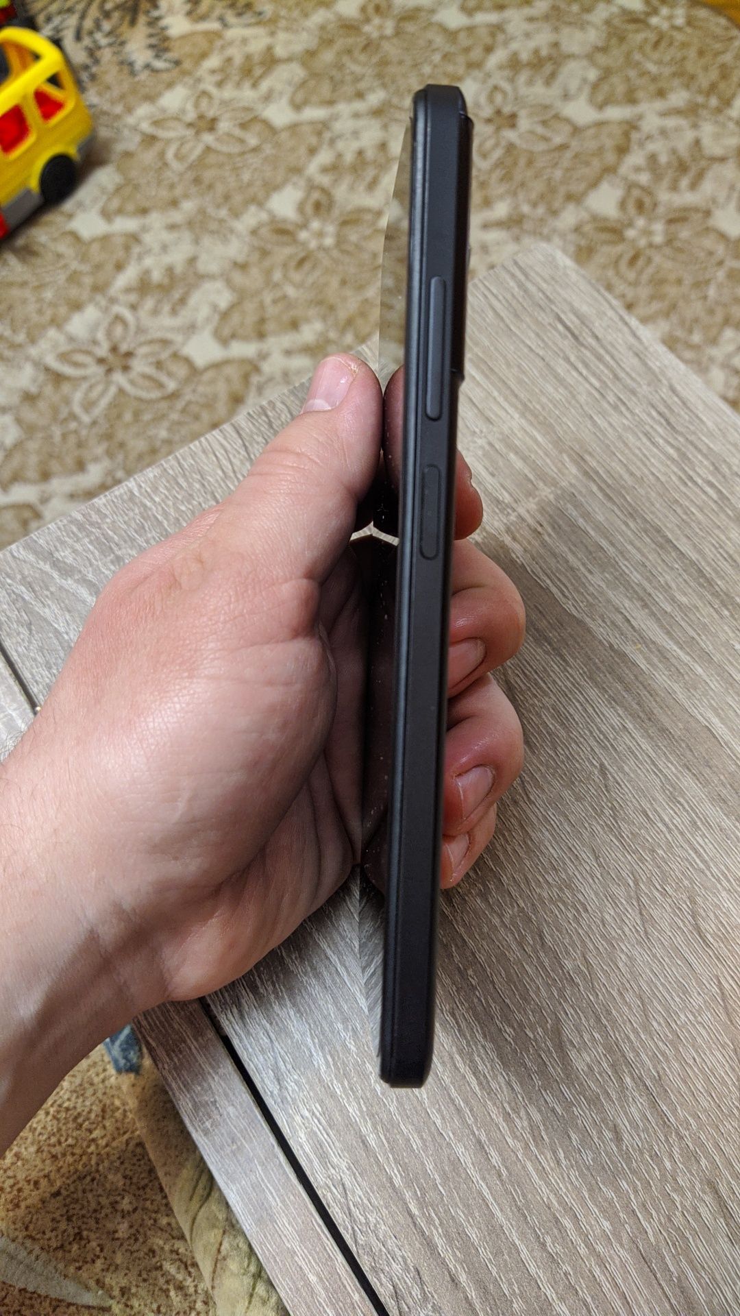 POCO m5 6+2/128                                               .