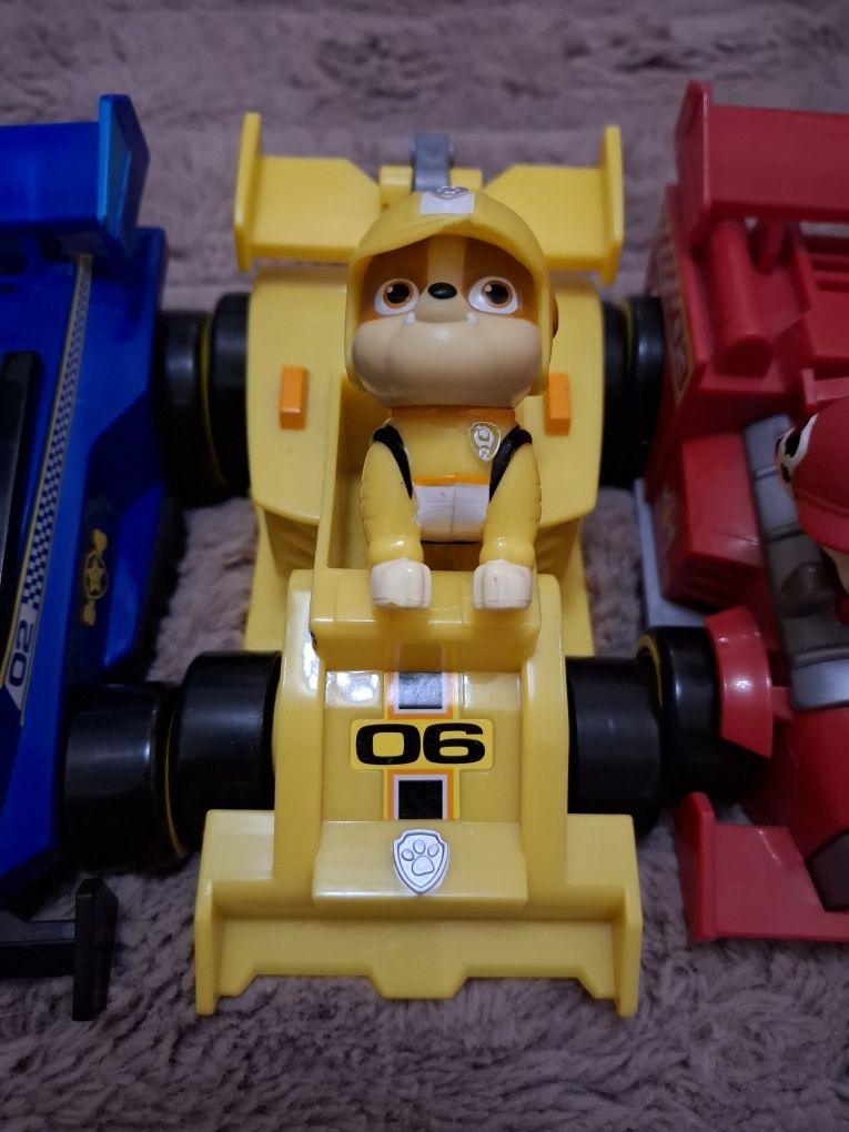 Motopieski Skye Marshall Rubble chase psi patrol pojazd wyścigowy