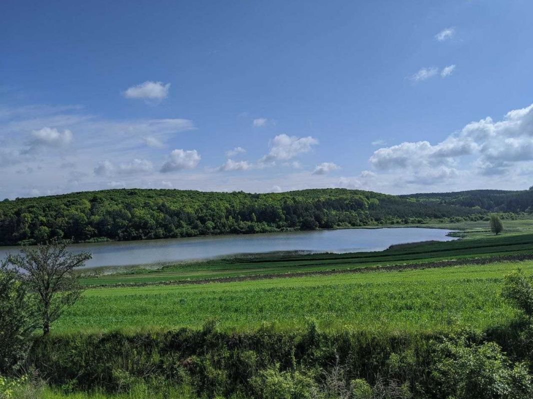 Продам земельну ділянку під Будівниство. Село Радів.  28 км від Рівног