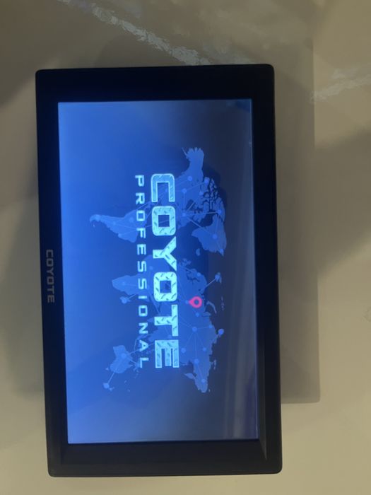 Навігатор + реєстратор Coyote