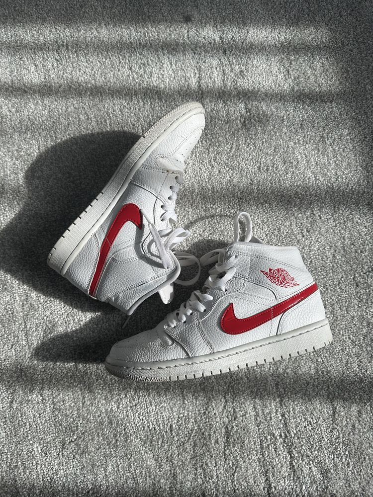 Nike dunk white-red