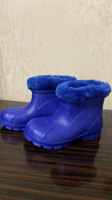 Ризинові сапожки 25р