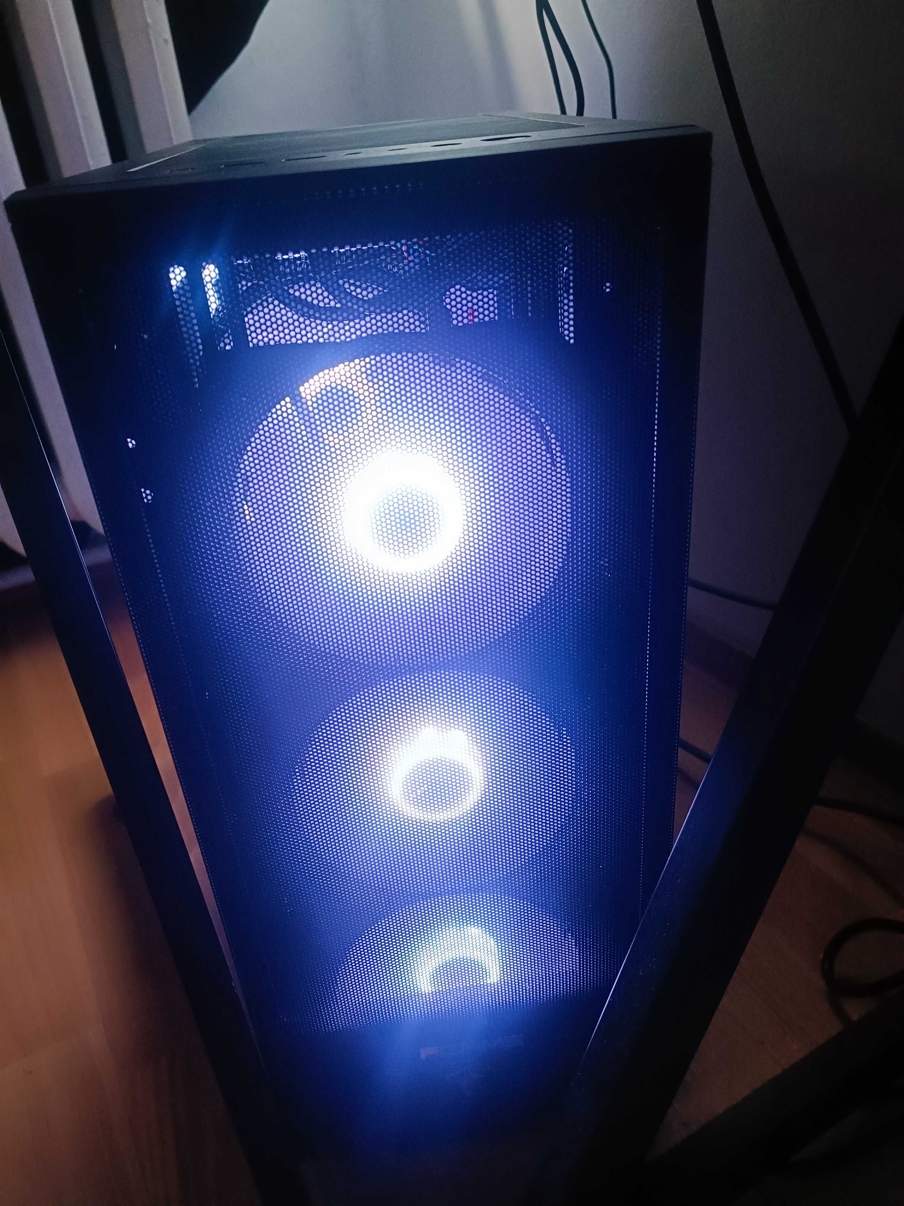 Półroczny R7 7700 | 32GB RAM DDR5 | 1 TB SSD || Zamiana na słabszy!