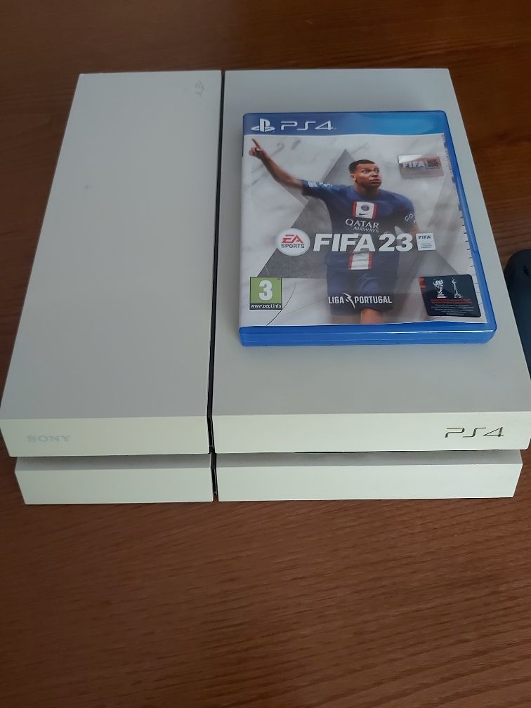 PlayStation 4 - 500 GB