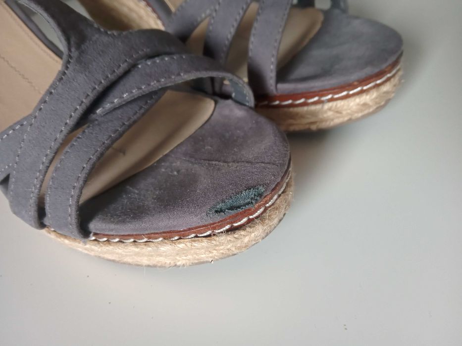 Sandały firmy Oysho rozmiar 40