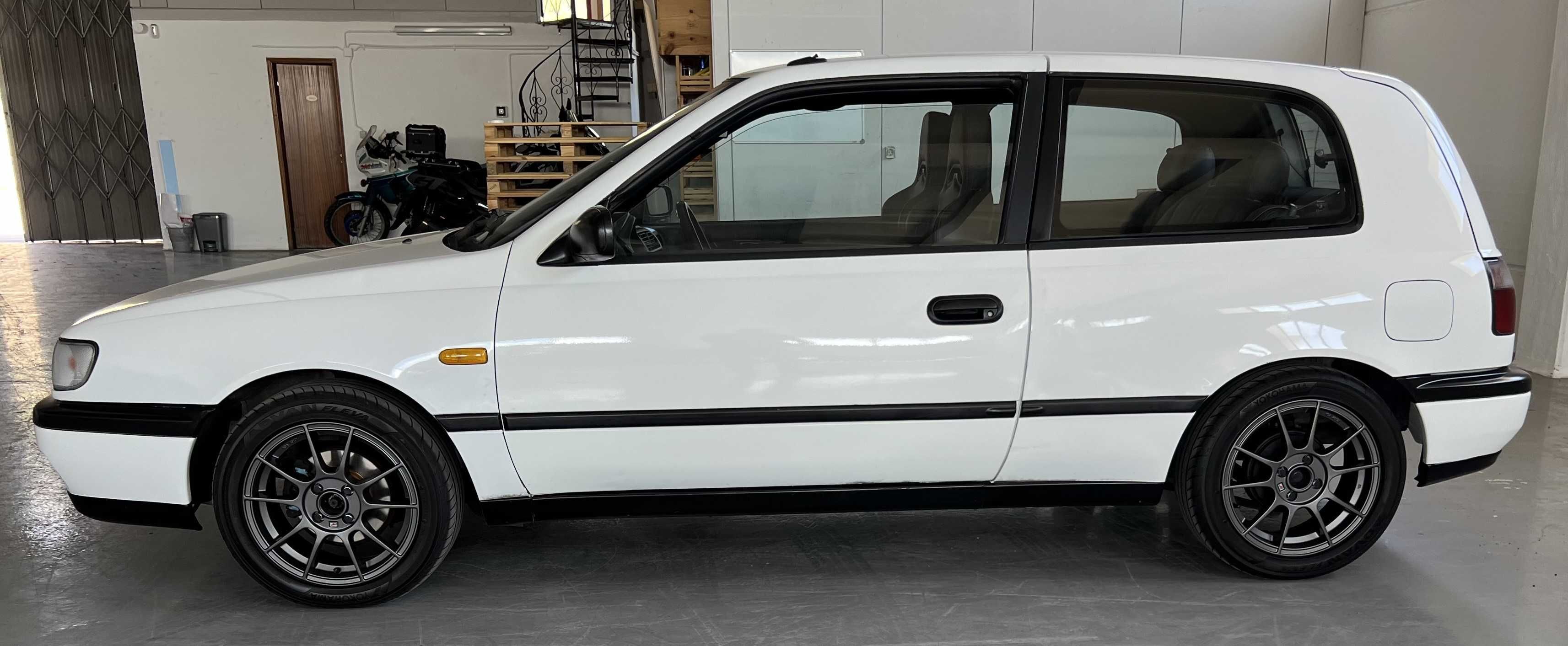 NISSAN SUNNY - 1.4 SLX