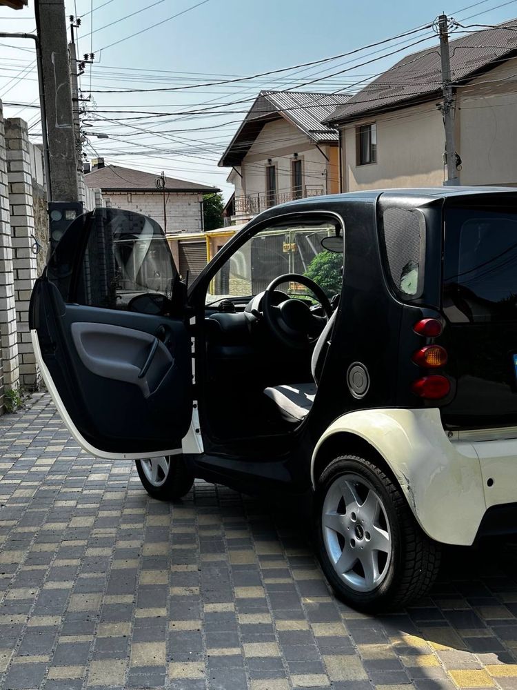 Продам Smart Fortwo