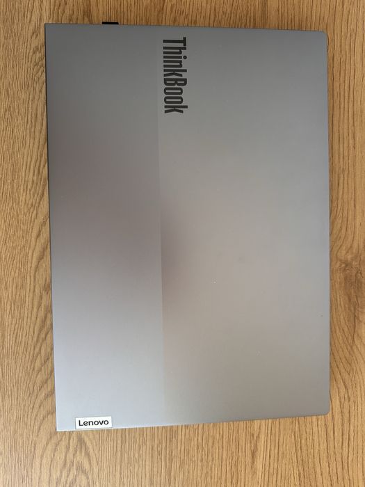 Lenovo thinkbook