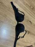 Victoria’s Secret biustonosz bombshell podwójny push-up 32 70 B logo