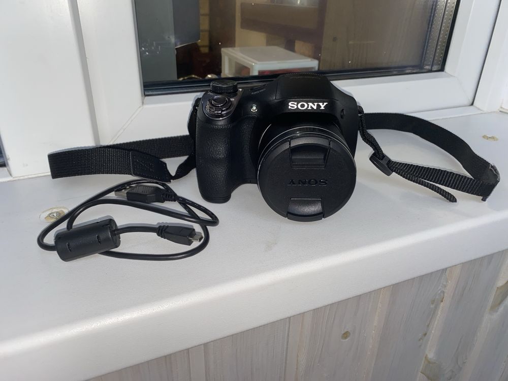 Фотоапарат Sony Cyber-shot DSC-H300 б/у з дефектом