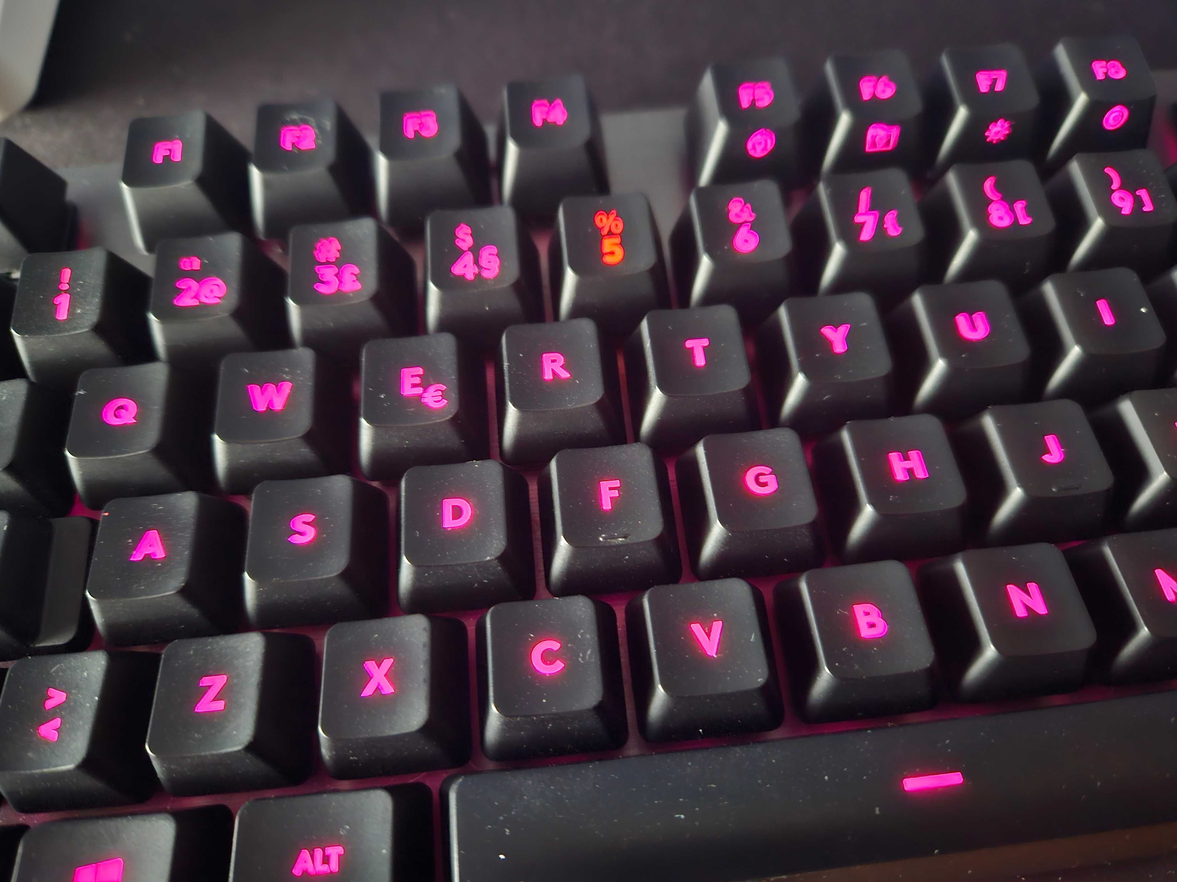 Teclado Mecanico (LOGITECH G413)