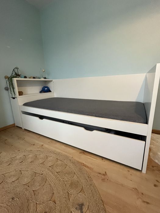 Łóżko IKEA 90x 200 cm podwójne z zagłówkiem