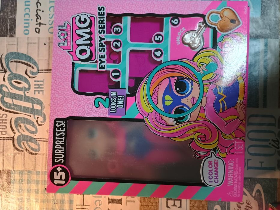Оригінал LOL  Surprise OMG Eye Spy