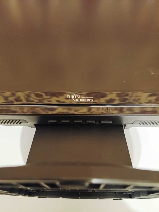 Монитор Fujitsu Simens  D22W-1 / 22"