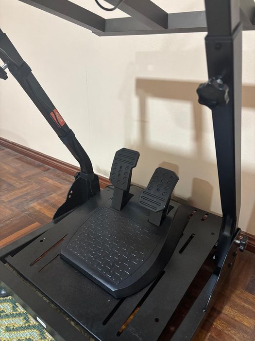 Thrustmaster Volante T80 RW Ferrari 488 GTB Edition