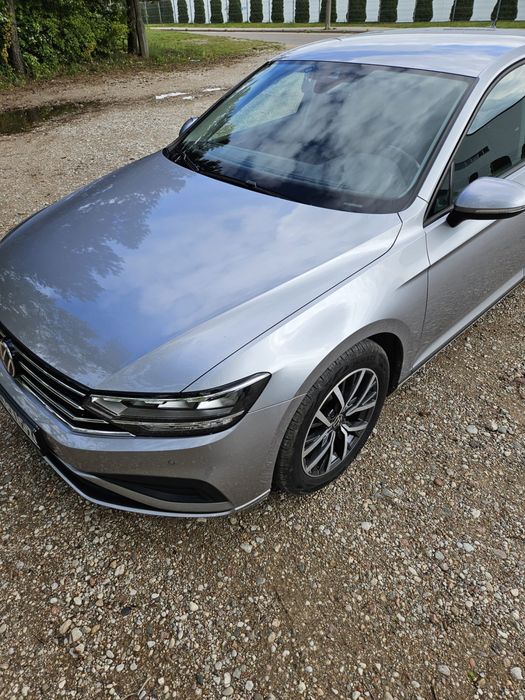 Sprzedam Volkswagen passat b8 2022 1.5tsi 150km