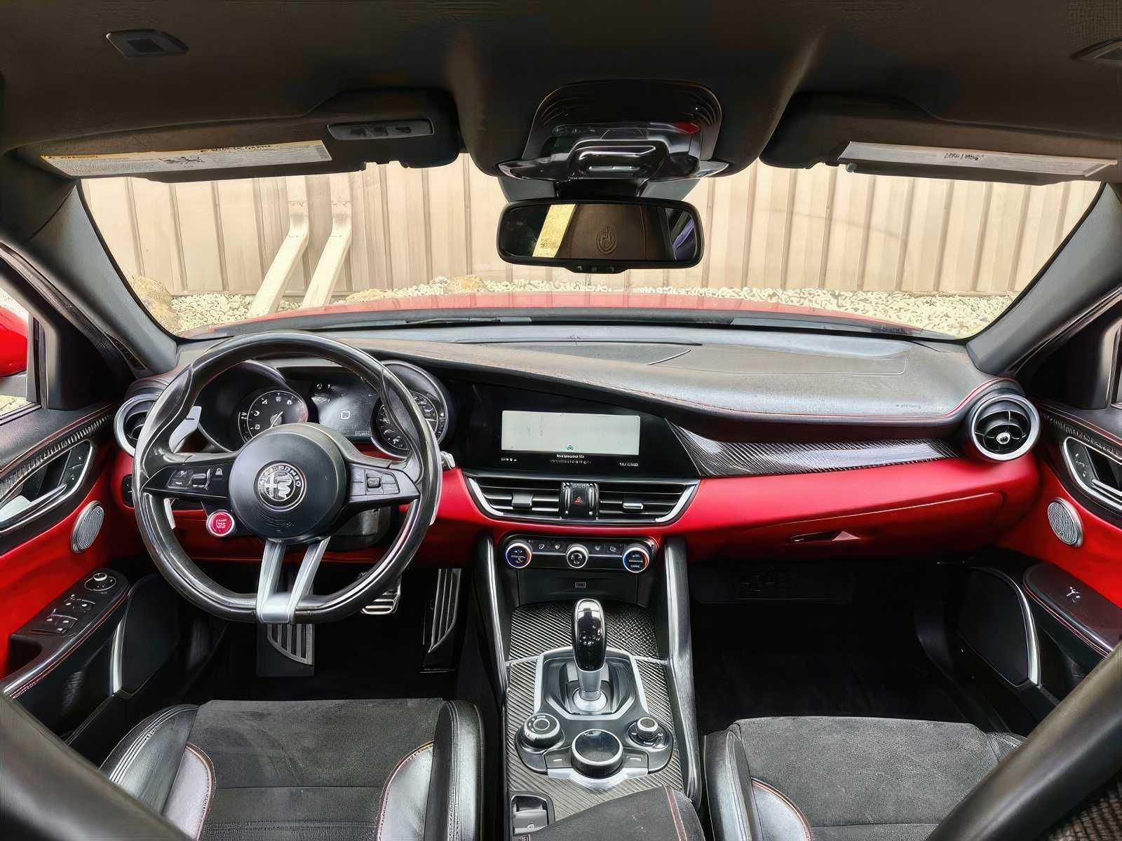 2018 Alfa Romeo Giulia Quadrifoglio