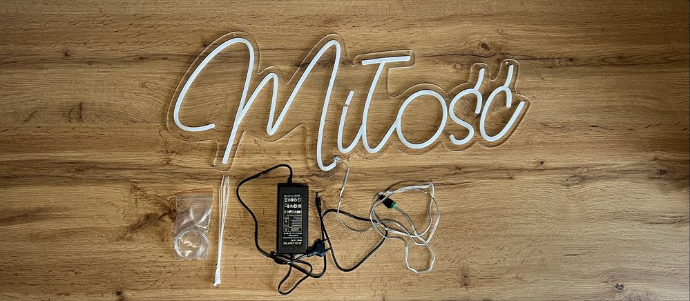 Napis neon LED MIŁOŚĆ wesele